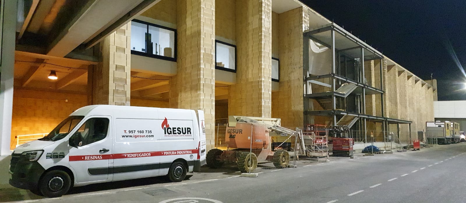 Igesur Protección pasiva en aeropuerto Sevilla